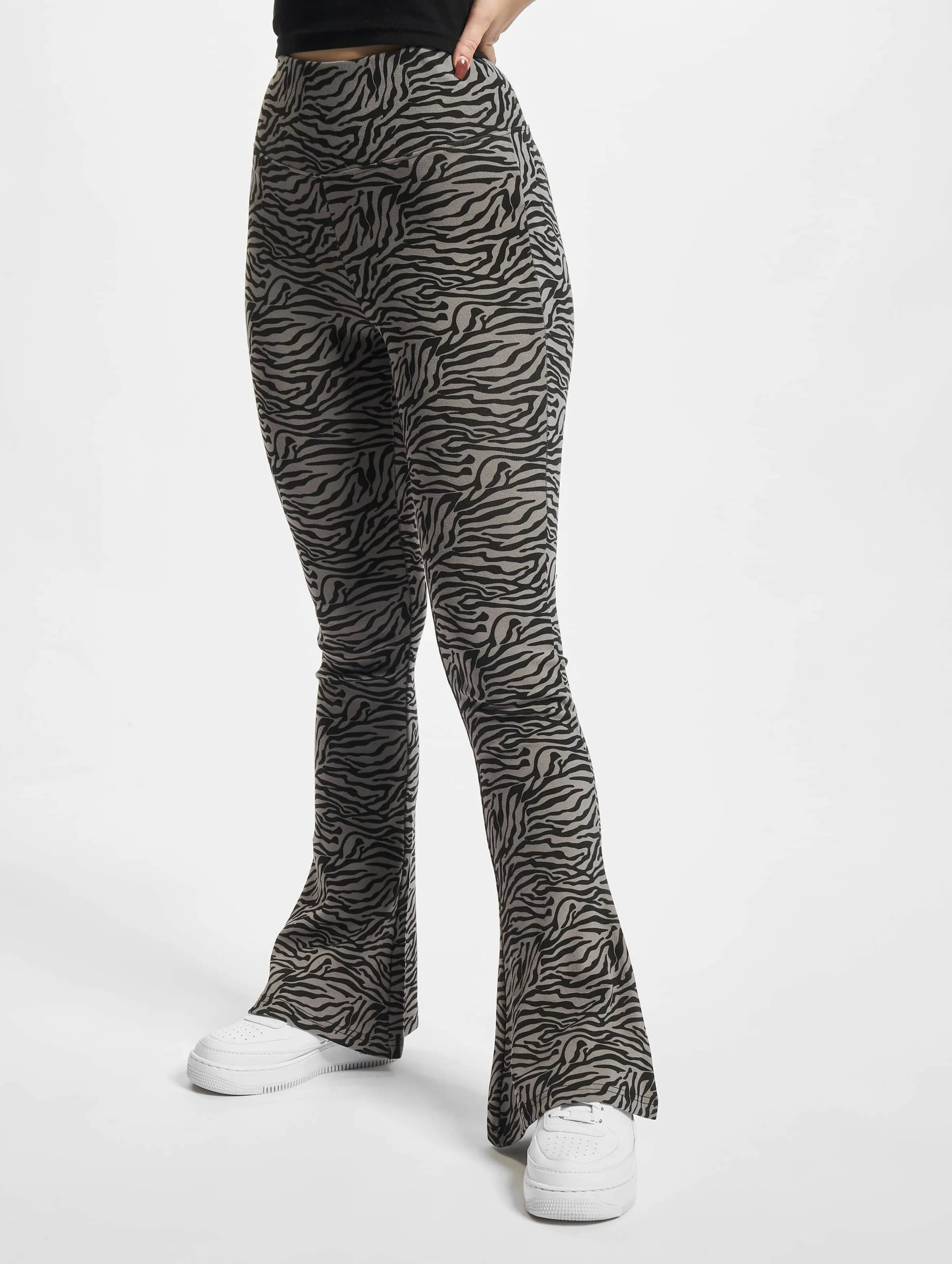 Urban Classics Ladies High Waist Zebra Boot Cut